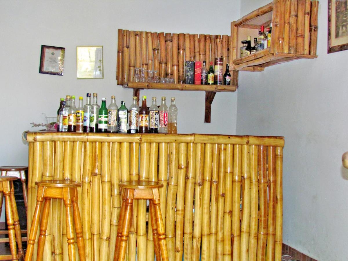 Comfort Beach Resort Biriwa Екстер'єр фото
